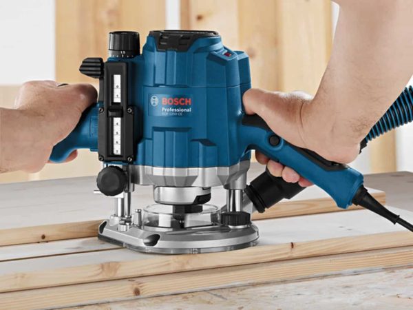 Bosch GOF 1250 CE Router Professional